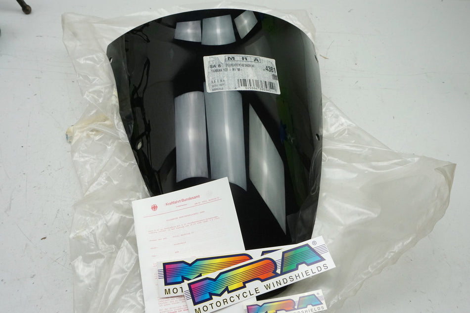 YAMAHA R1 RN01 Cúpula MRA negra Parabrisas - 98-99