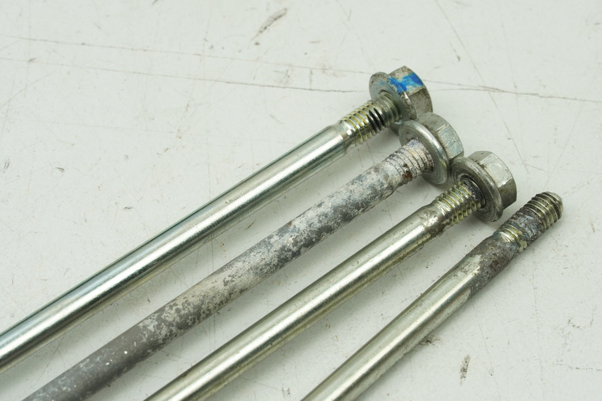 Honda GL 1500 F6C Valkyrie SC34 Schraube Verbinder für Vergaser Bolzen Stift
