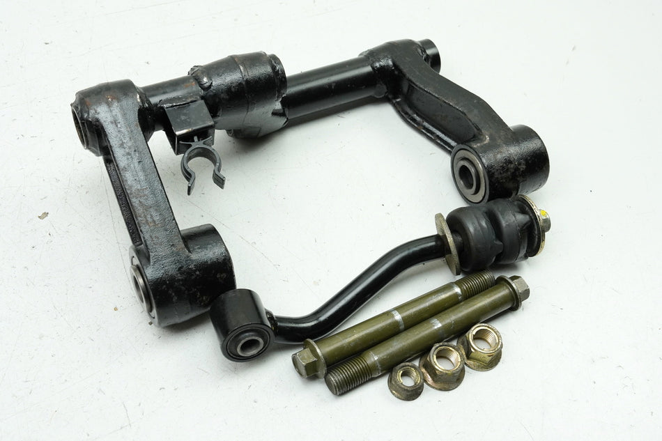 Soporte motor KYMCO PEOPLE GT 300 i V4 Eje Pasador Soporte motor Viga