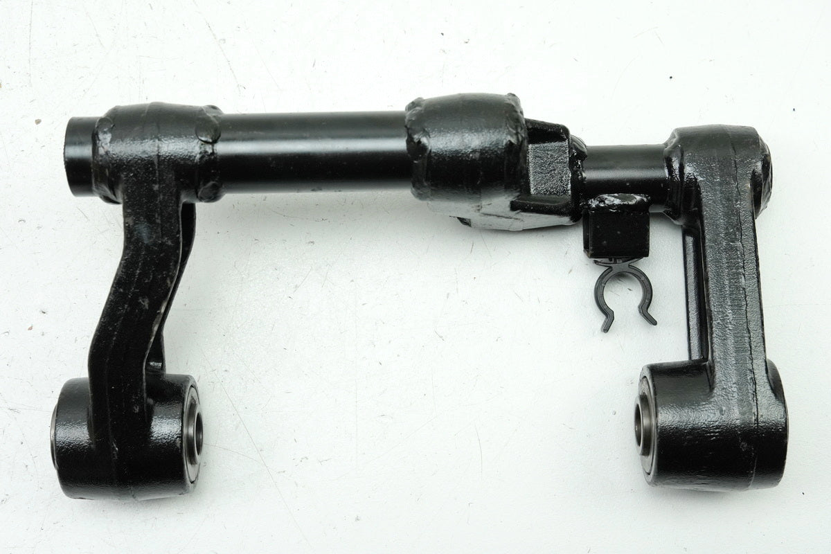 KYMCO PEOPLE GT 300 i V4 Bracket Engine Axle Bolt Engine Mount Support