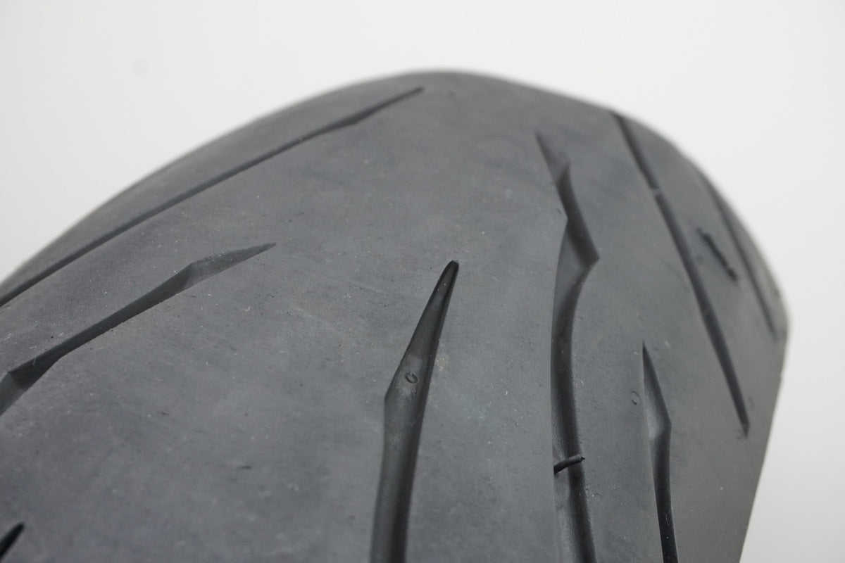 Continental ContiMotion M 140/ 70 ZR 17 (66W) Reifen Hinterrad