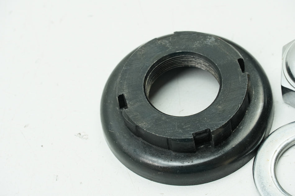 HONDA CBR 125 JC34 Tuerca de seguridad tija dirección (para horquilla)