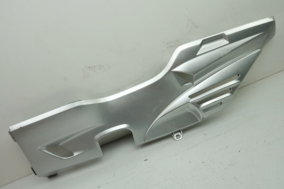 SUZUKI AN 400 WVAU BURGMAN Verkleidung unten links Bugspoiler Abdeckung K1 K2