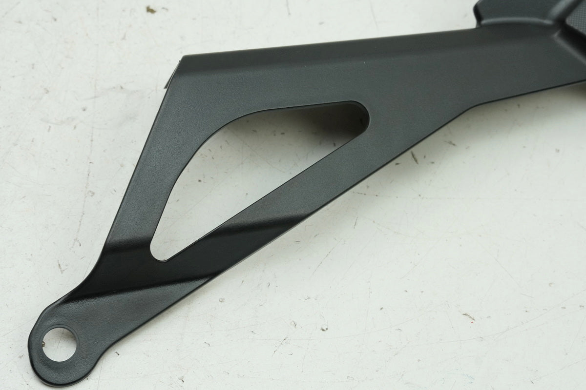 YAMAHA MTN 1000 MT-10 RN78 Chain Guard Front Chain Case Cover Swingarm