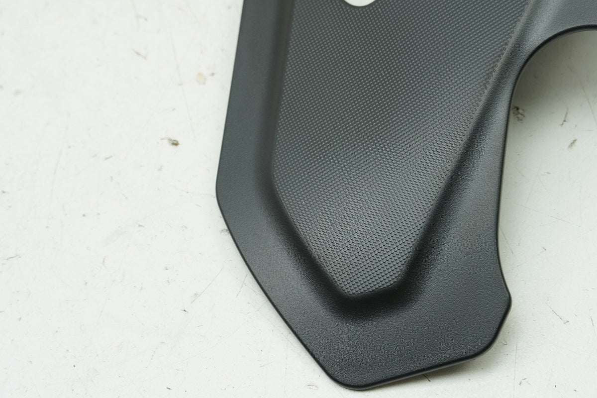 YAMAHA MTN 1000 MT-10 RN78 Chain Guard Front Chain Case Cover Swingarm