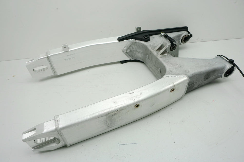 HONDA CBR 600 PC35 Schwinge Hinterradschwinge (für Felge Hinterrad) 99-00