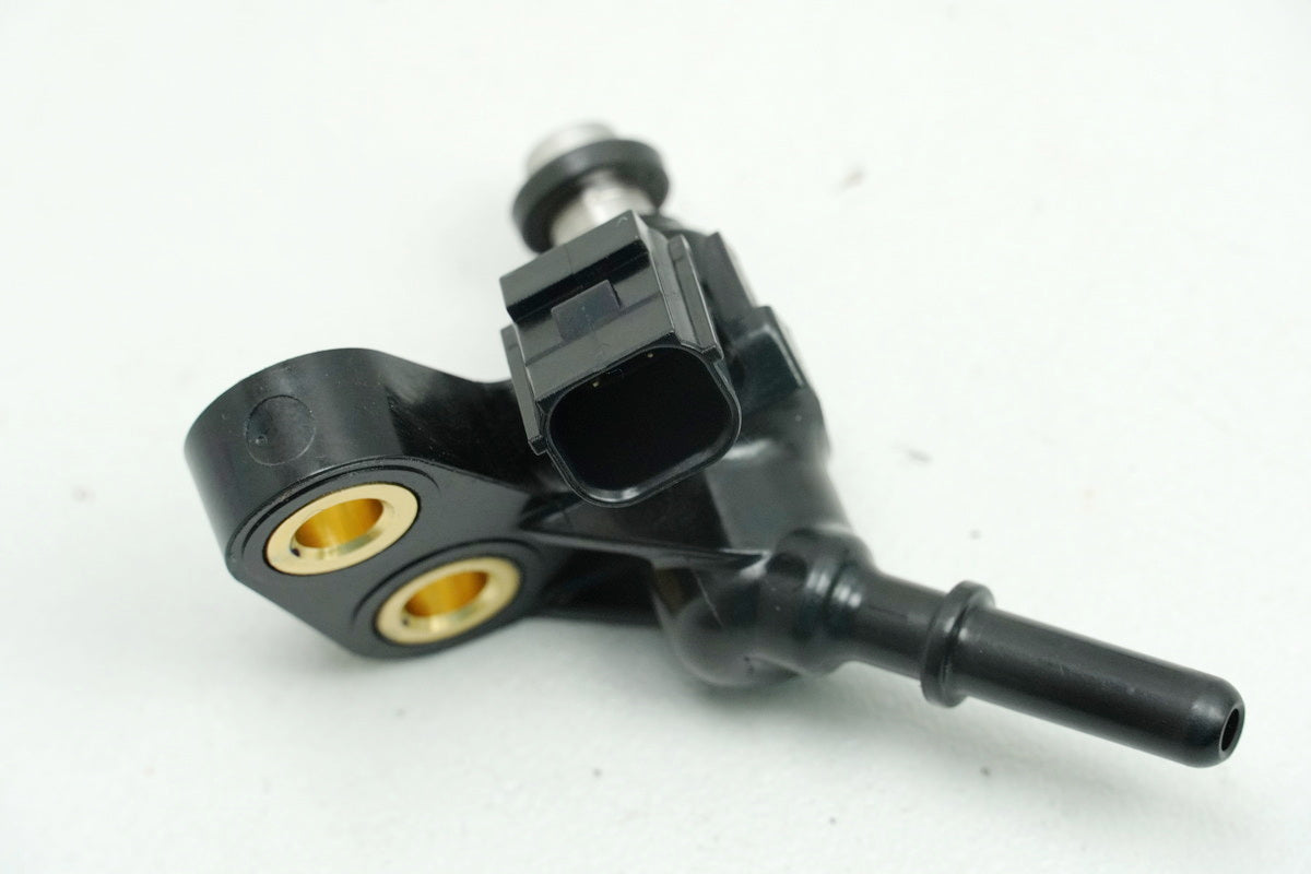 HONDA CB 125 R JC91 Injector Valve (for Throttle Body Engine)