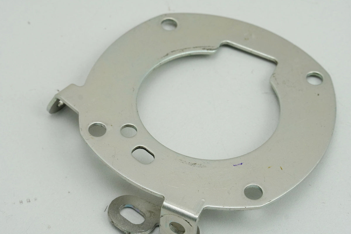 HONDA CB 125 R JC91 Halterung Benzinpumpe Feststellplatte Ring Kranz (für Tank)