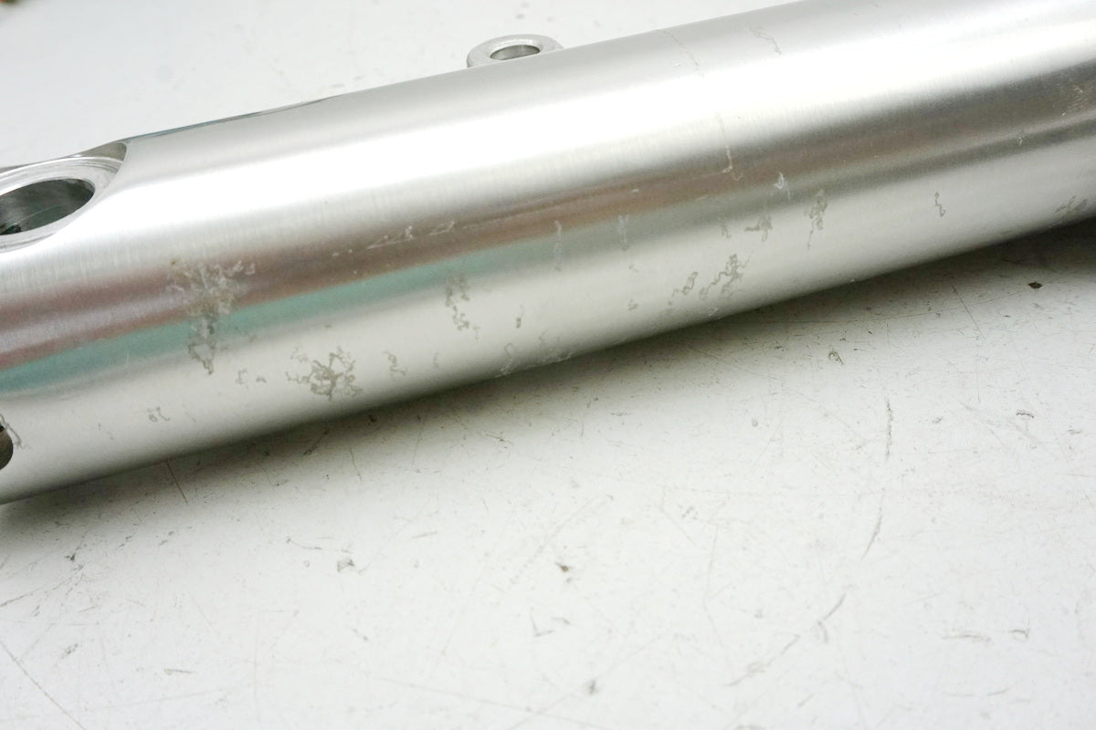 YAMAHA XVS 650 DRAGSTAR CLASSIC Fork Tube Right Fork Foot for Fork 5BN-23136-00