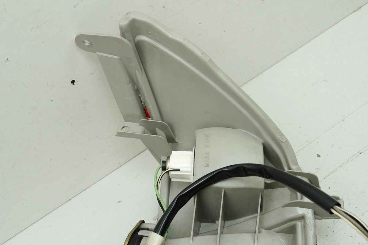 SUZUKI AN 400 WVAU BURGMAN Rücklicht Lampe Rückleuchte Blinker Kabel K1 K2