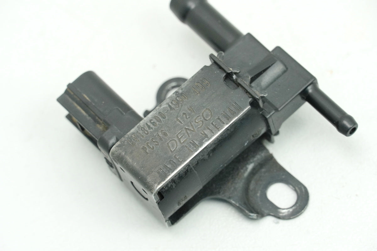 HONDA CB 125 R JC91 Denso Solenoid Valve (for engine)