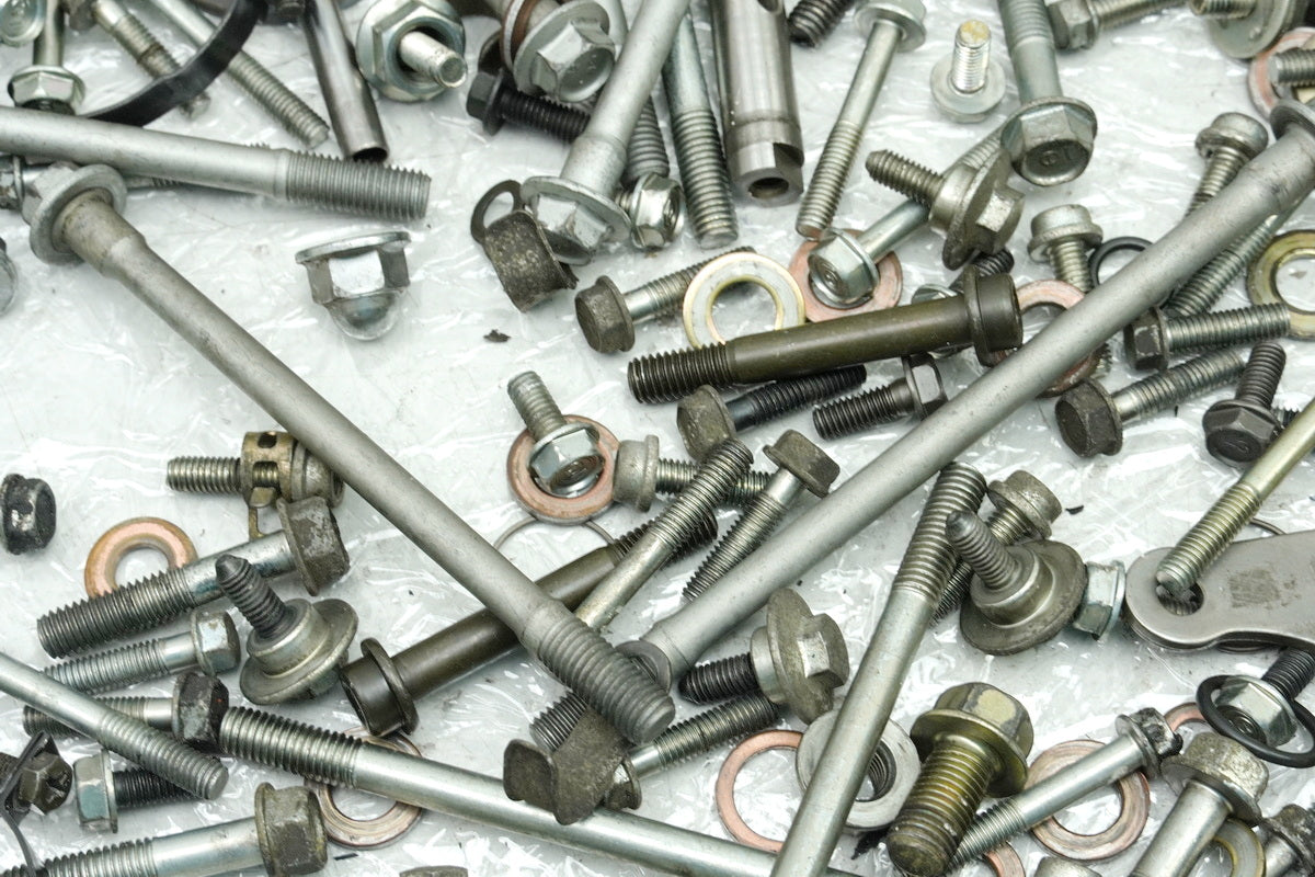 HONDA CBR 1000 SC24 Screws Small Parts for Engine Cylinder Engine Cover