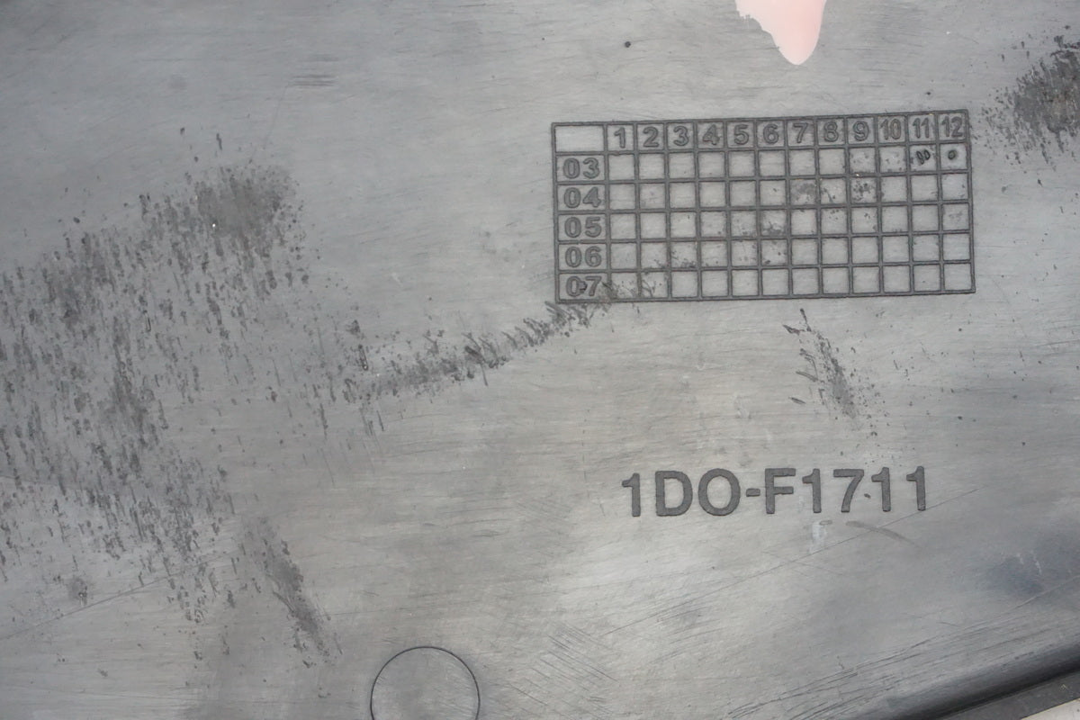 YAMAHA DT 125 R RE Carenado trasero izquierdo Tapa lateral 1D0-F1711-10