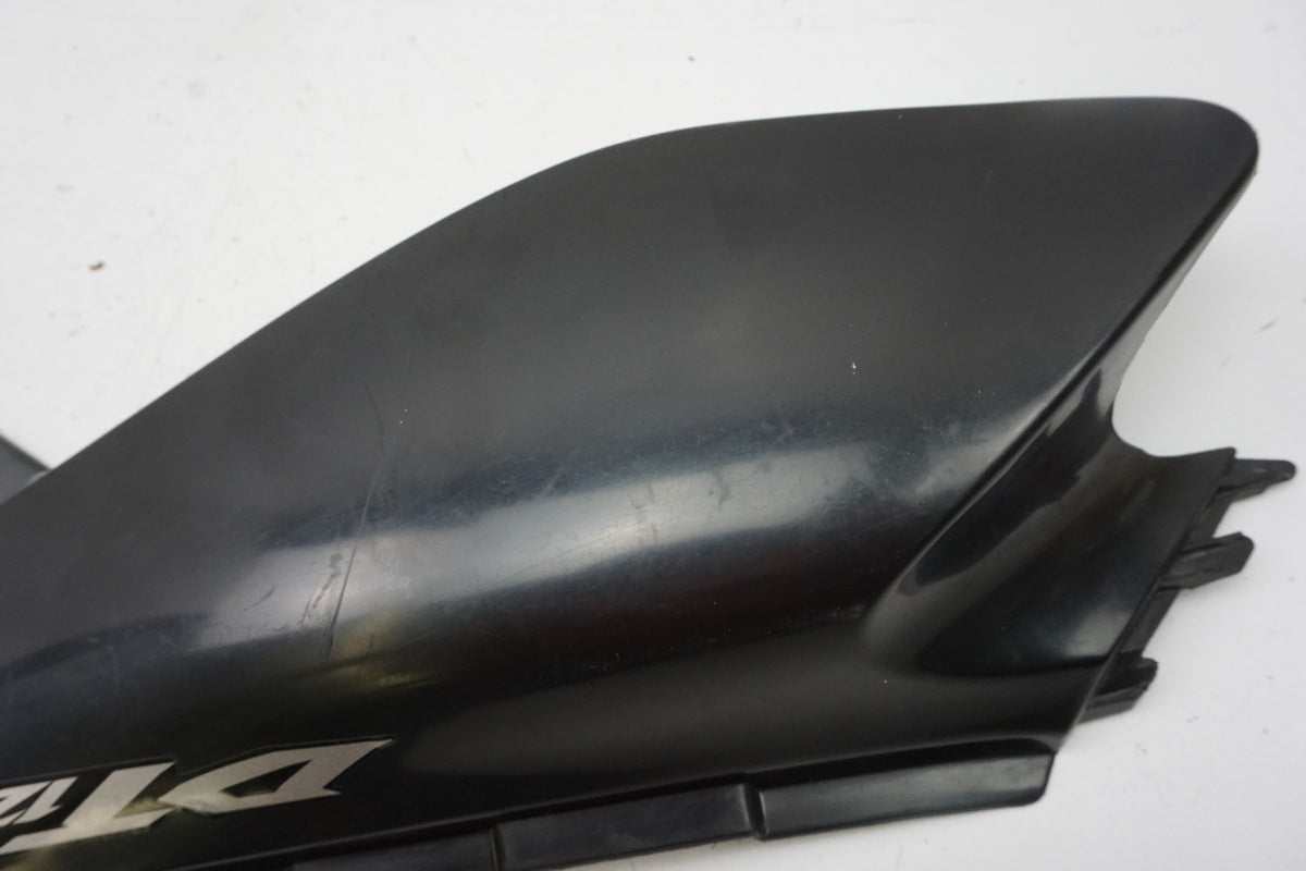 YAMAHA DT 125 R RE Carenado trasero derecho Tapa lateral 1D0-F1721-10