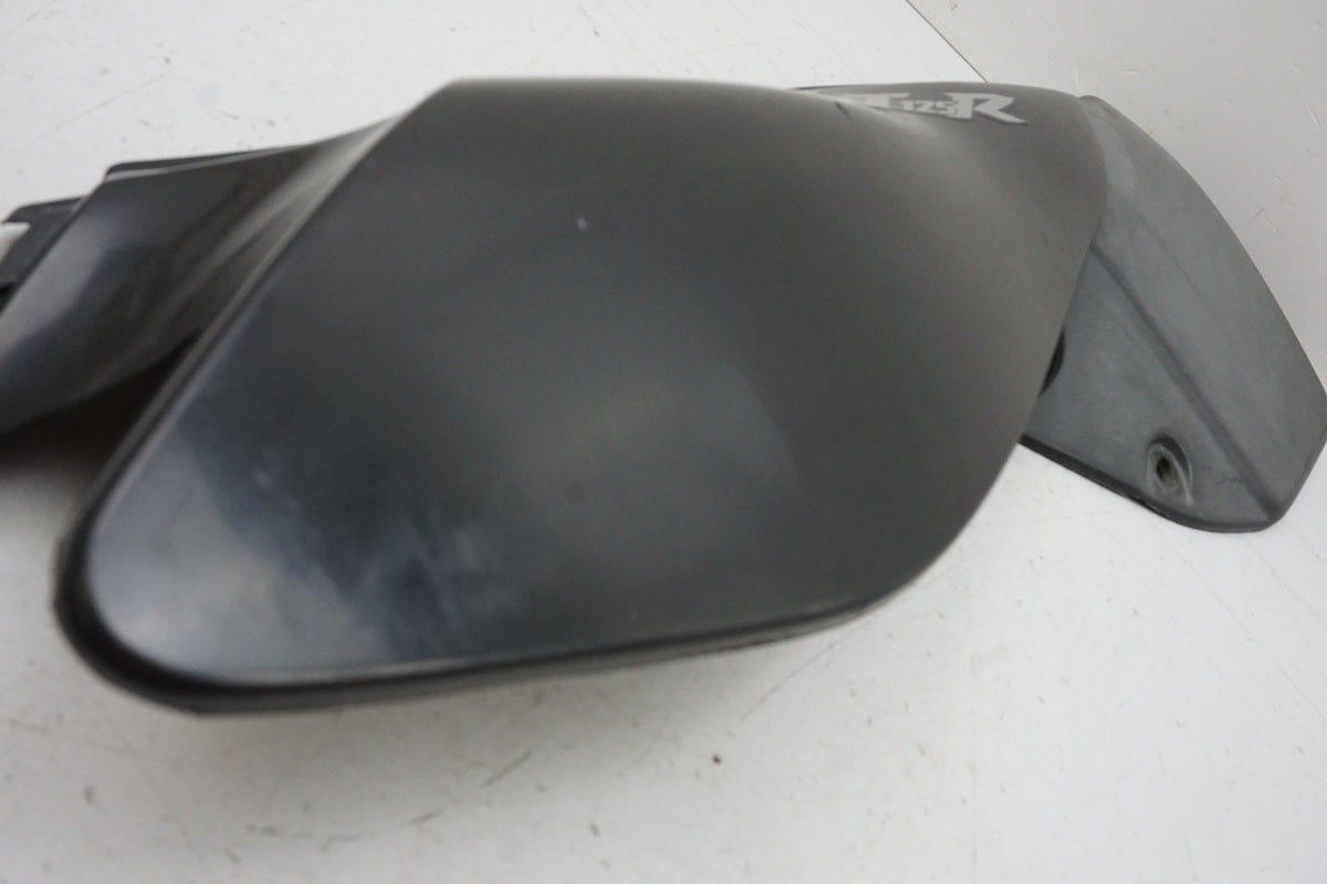 YAMAHA DT 125 R RE Carenado trasero derecho Tapa lateral 1D0-F1721-10