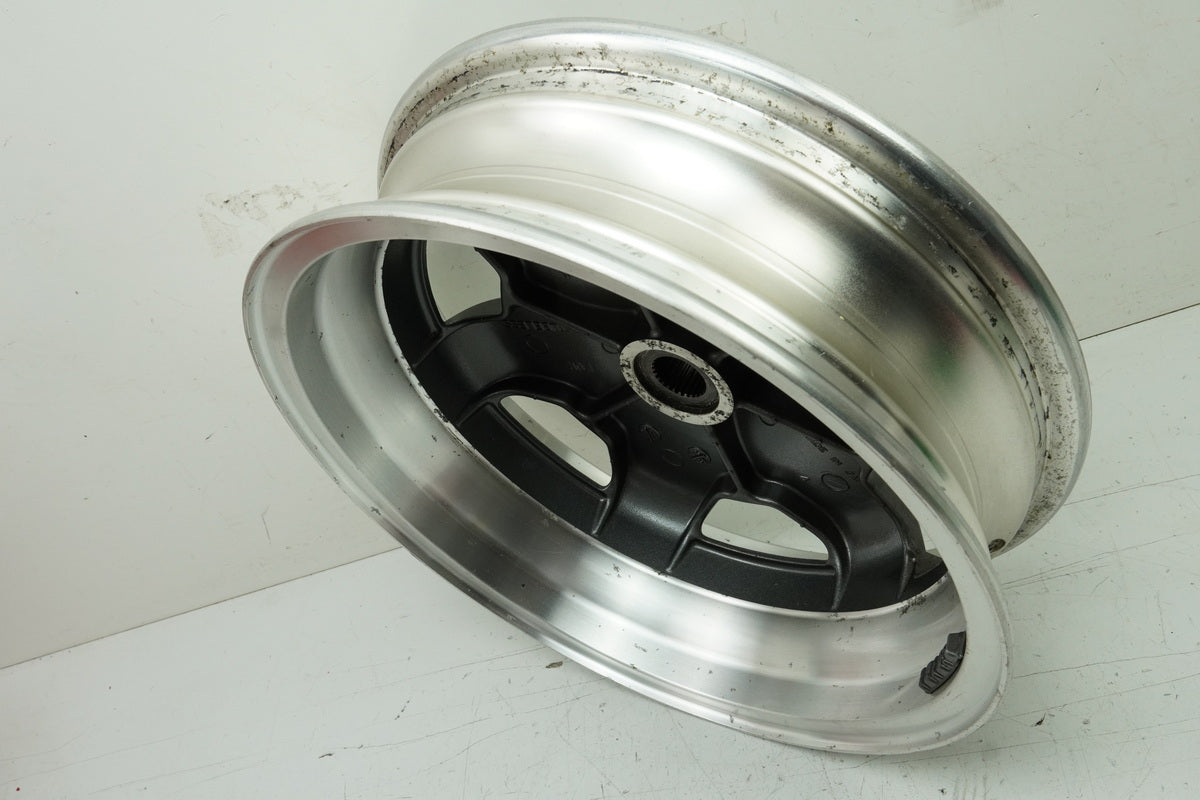 SUZUKI AN 400 WVAU BURGMAN Llanta trasera Rueda trasera Llanta trasera sin accidente K1 K2