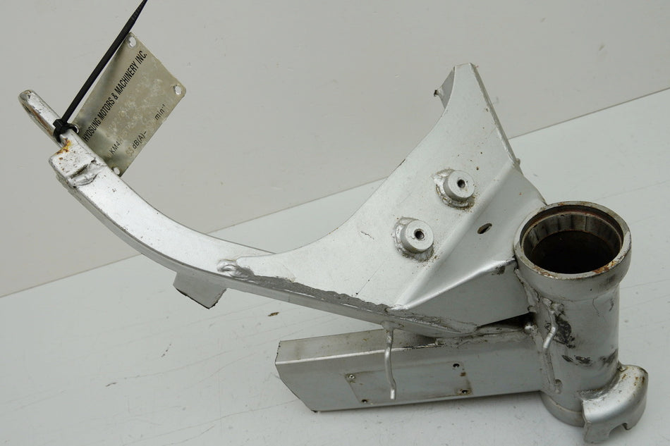 HYOSUNG GT 125 N Chasis y papeles, pipa de dirección, permiso de circulación, documentos, placa