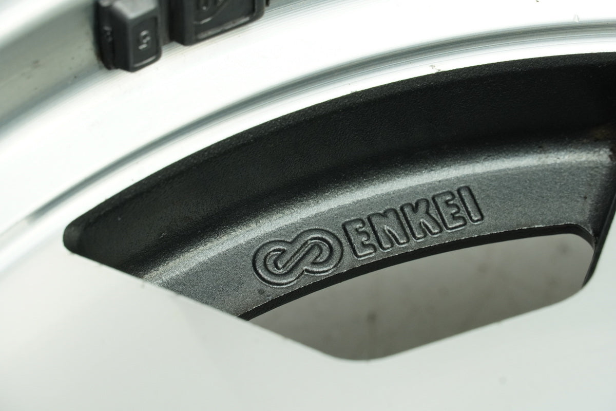 SUZUKI AN 400 WVAU BURGMAN Llanta delantera Rueda delantera Llanta de rueda delantera sin accidentes K1 K2