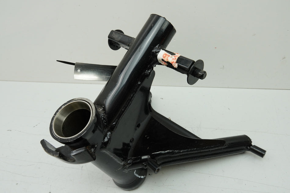 HYOSUNG GV 125 B AQUILA Chasis y documentación Cabezal de chasis Chasis Documentos Placa
