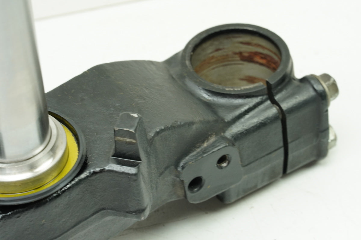 SUZUKI AN 400 WVAU BURGMAN Tija inferior Yugo de dirección para horquilla K1 K2