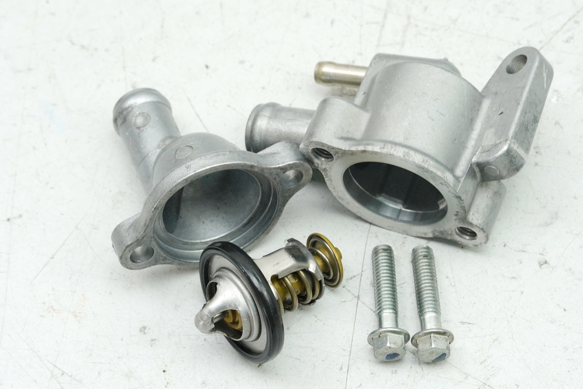 HONDA CB 125 R JC91 Thermostat Thermostat Unit Housing (for engine)