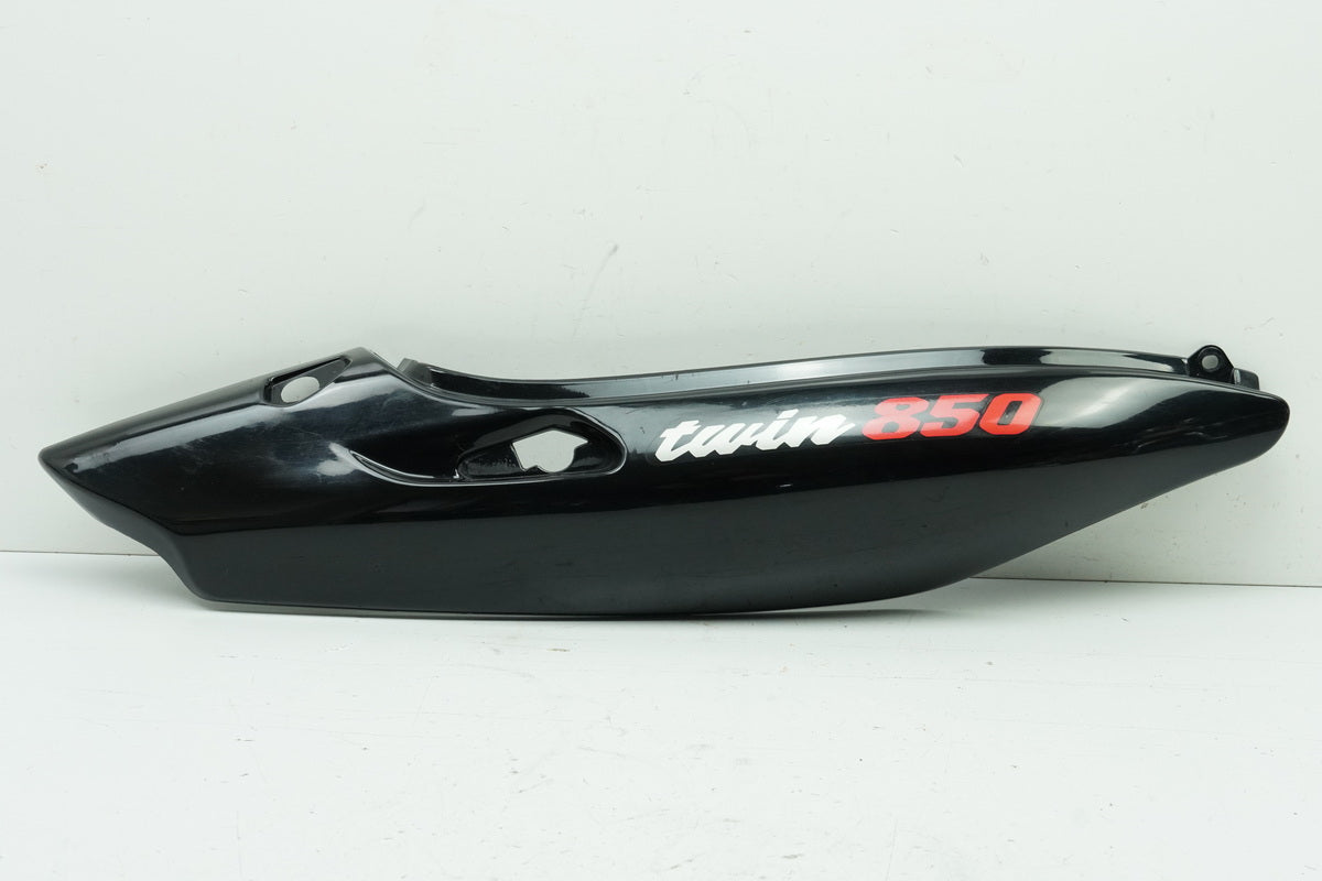 YAMAHA TDM 850 4TX Carenado trasero derecho Tapa Cubierta Panel lateral Embellecedor