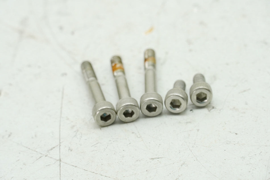 HONDA CB 125 R JC91 Schrauben Tankdeckel (für Tank)