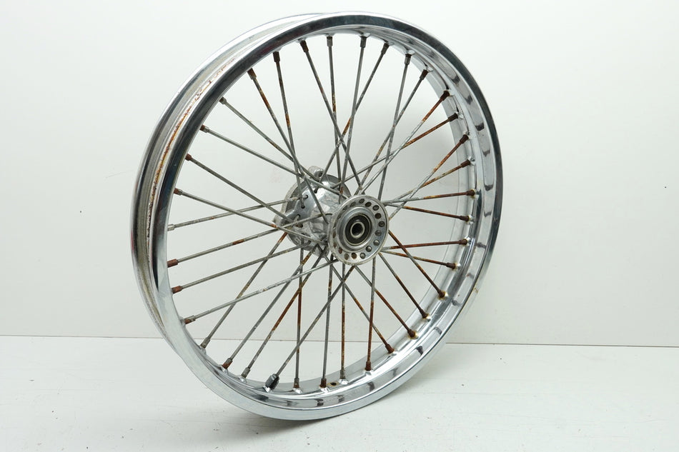 SUZUKI LS 650 NP41A/ B SAVAGE Felge vorn Vorderrad Nabe Speichen J19 x 2.15