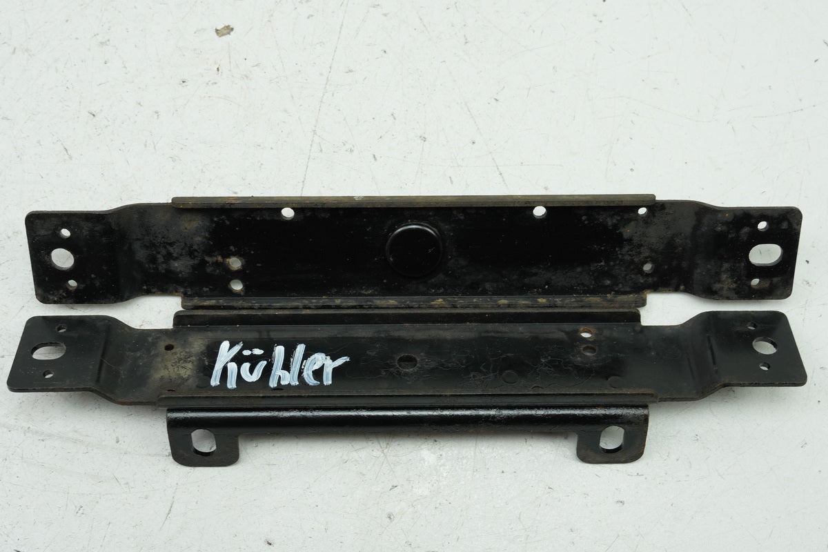 KYMCO PEOPLE GT 300 i V4 Bracket Radiator Mounting Plate Support