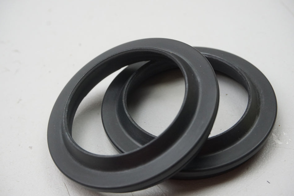 Suzuki Sellos de polvo de goma Par 51173-46E00 GSF GSX GSXR VZ VX - NUEVO