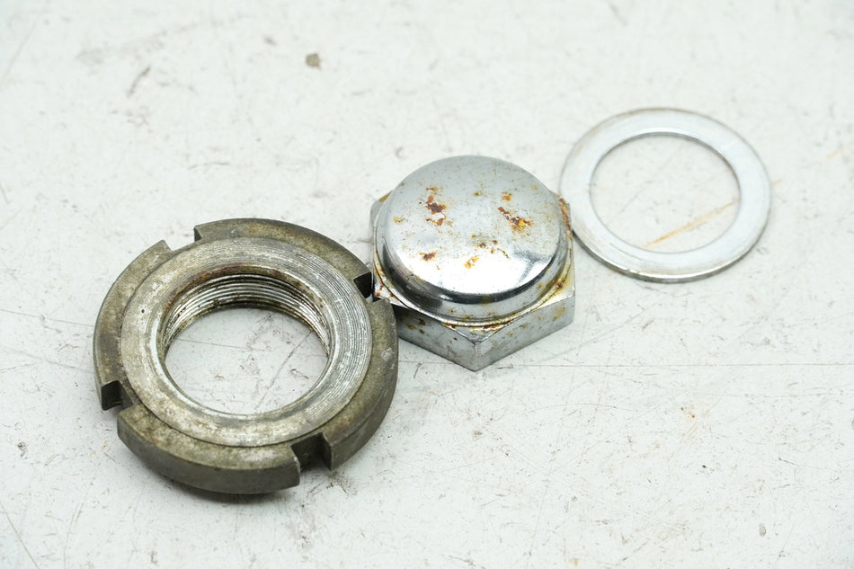 SUZUKI LS 650 NP41A/ B SAVAGE Tuerca de seguridad Tija superior Horquilla Tornillo