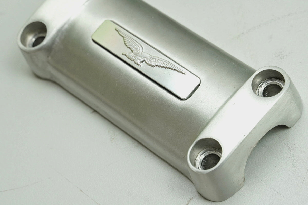 MOTO GUZZI California 1100 EV KD Lenkerklemmung Halter Lenker Riser Bügelbolzen