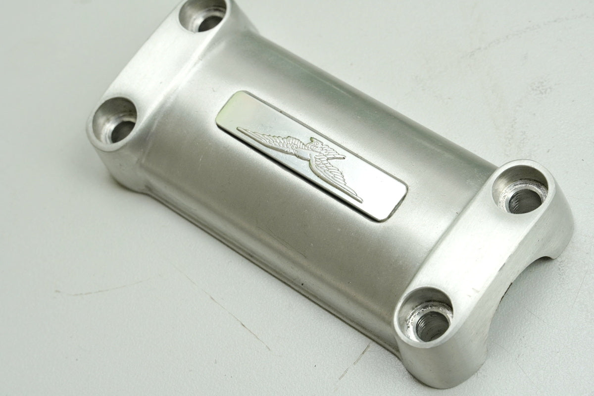 MOTO GUZZI California 1100 EV KD Lenkerklemmung Halter Lenker Riser Bügelbolzen