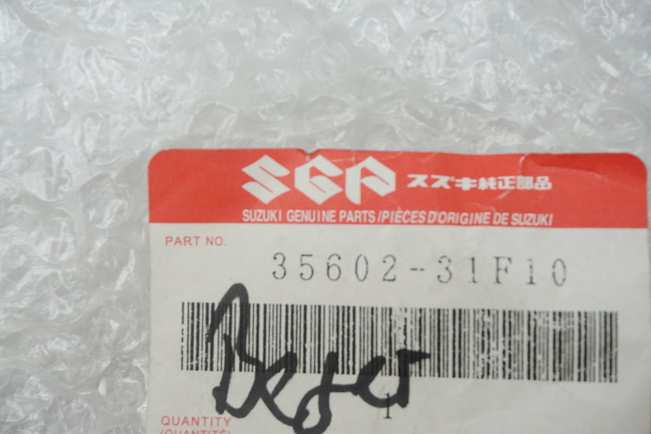 Suzuki Turn Signal left front original 35602-31F10 GSF GSXR - NEW