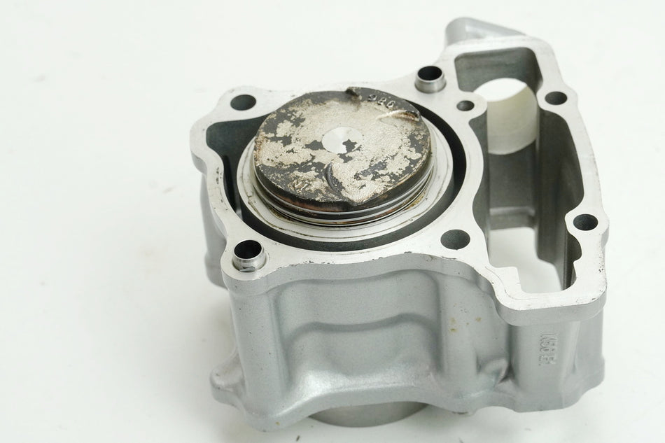 HONDA CB 125 R JC91 Cilindro y pistón (para motor) 20865 km