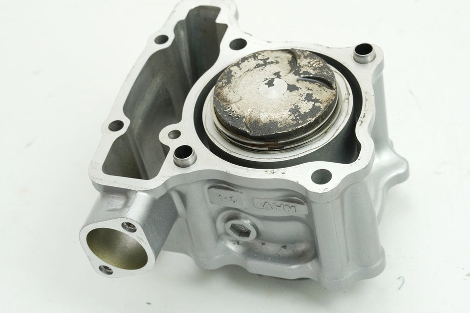 HONDA CB 125 R JC91 Cilindro y pistón (para motor) 20865 km