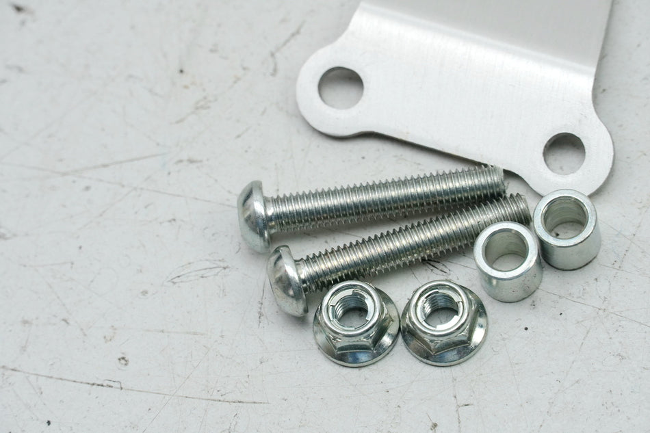 YAMAHA MTN 1000 MT-10 RN78 Cover Switch Sidestand Bracket Screw