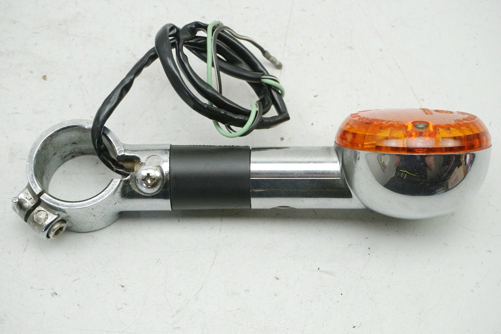 SUZUKI VS 750 VR51A INTRUDER Turn Signal Left Front