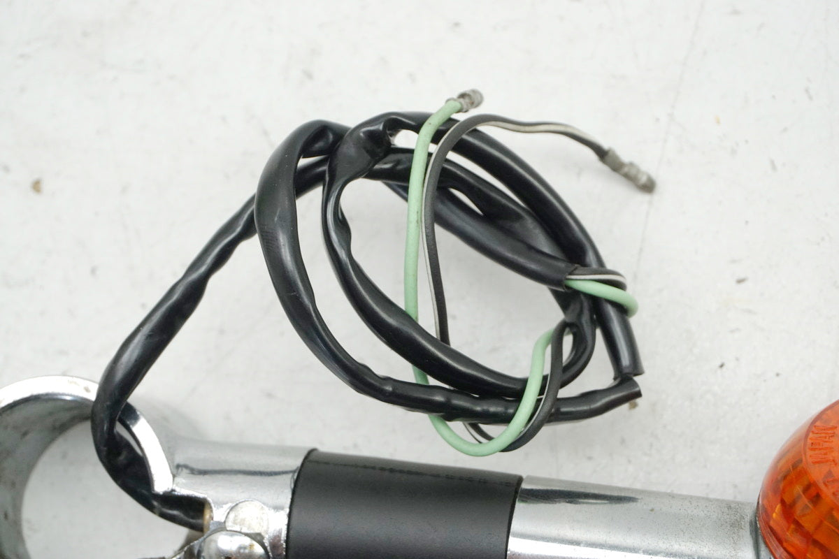 SUZUKI VS 750 VR51A INTRUDER Turn Signal Left Front