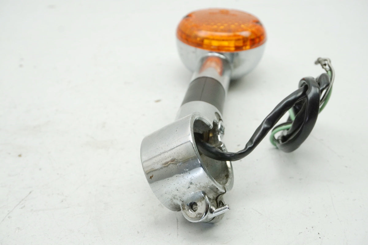 SUZUKI VS 750 VR51A INTRUDER Turn Signal Left Front