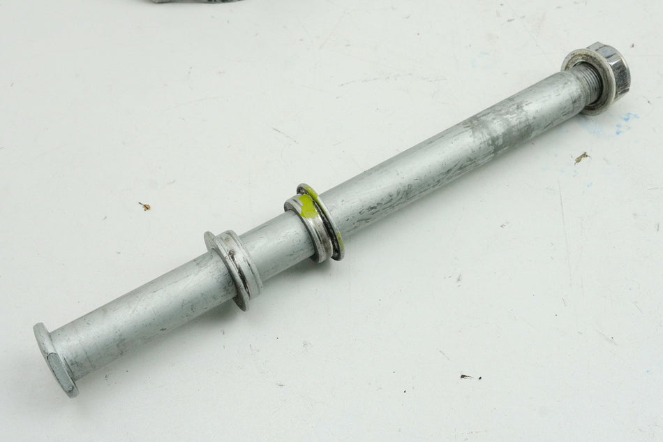 HONDA CBR 600 RR PC40 Steckachse hinten Achse Radsteckachse Mutter für Felge