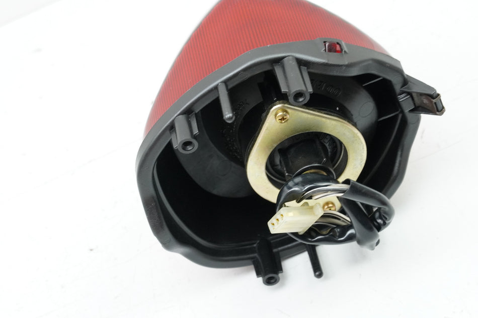 SUZUKI GSX 600 F AJ Rücklicht Rückleuchte original Lampe