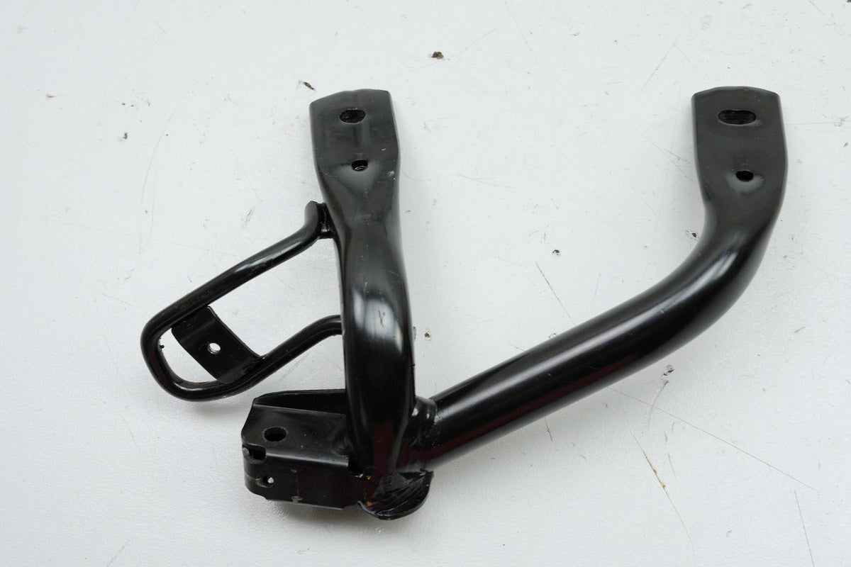 HONDA SH 125 JF23 Soporte de estribera pasajero derecho, soporte de estribera, estribera, placa