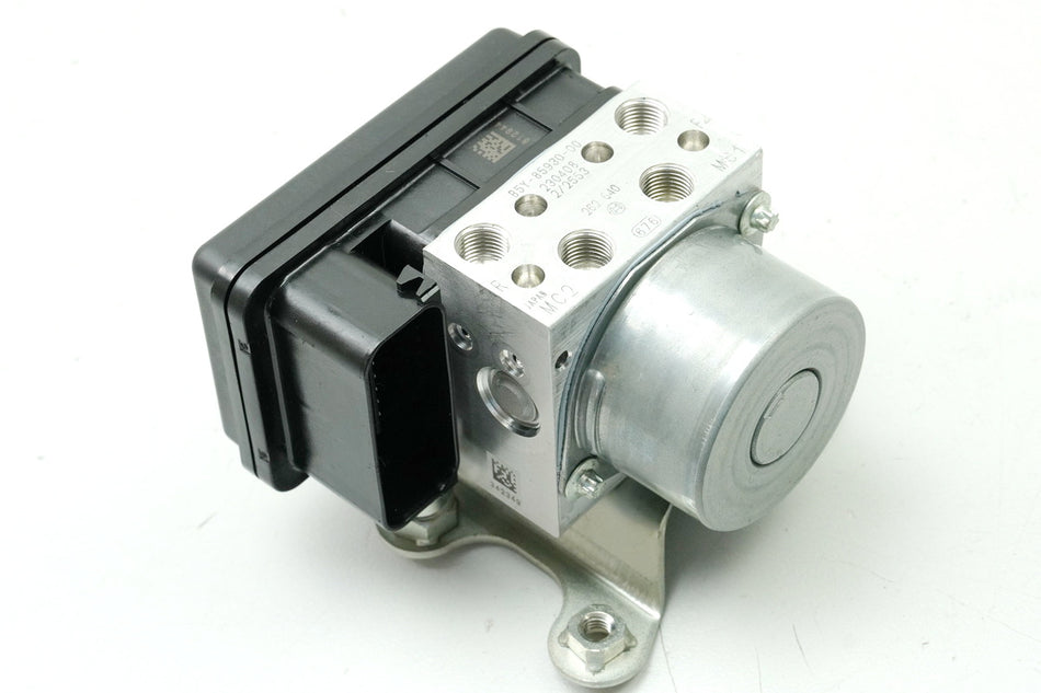 YAMAHA MTN 1000 MT-10 RN78 ABS Pump Pressure Modulator Control Unit ONLY 4550 km