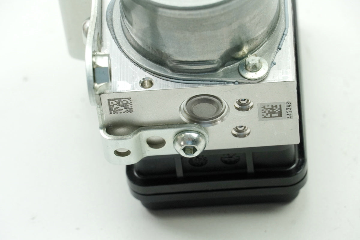 YAMAHA MTN 1000 MT-10 RN78 ABS Pump Pressure Modulator Control Unit ONLY 4550 km