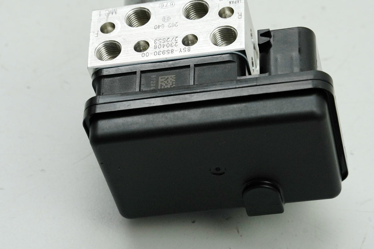 YAMAHA MTN 1000 MT-10 RN78 ABS Pump Pressure Modulator Control Unit ONLY 4550 km