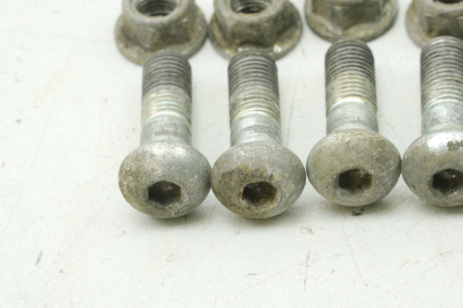 HONDA XL 600 PD06 TRANSALP Tornillos para soporte de piñón de cadena (llanta)