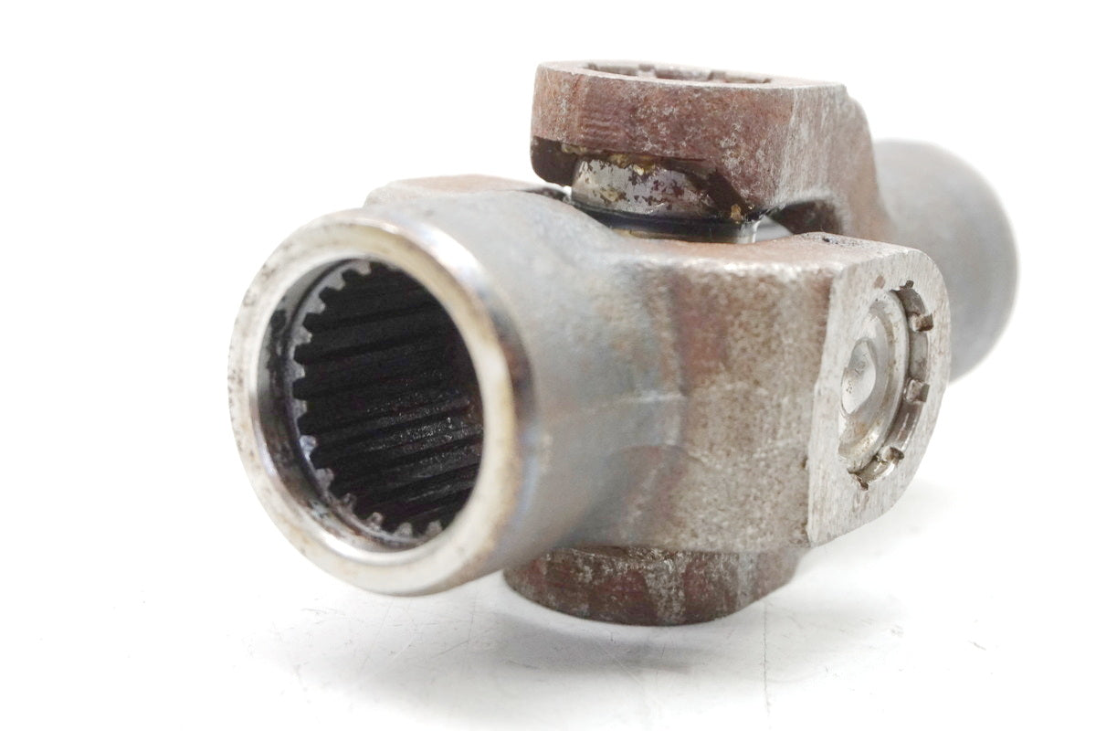 SUZUKI VS 750 VR51A INTRUDER Universal Joint Driveshaft