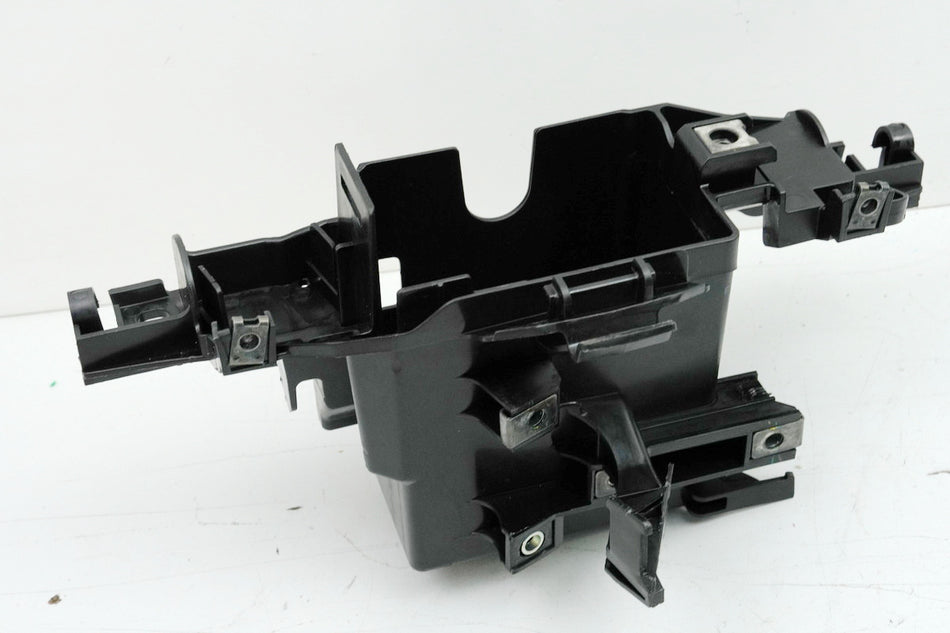 HONDA CB 125 R JC91 Batteriekasten Batteriefach Halter Batterie