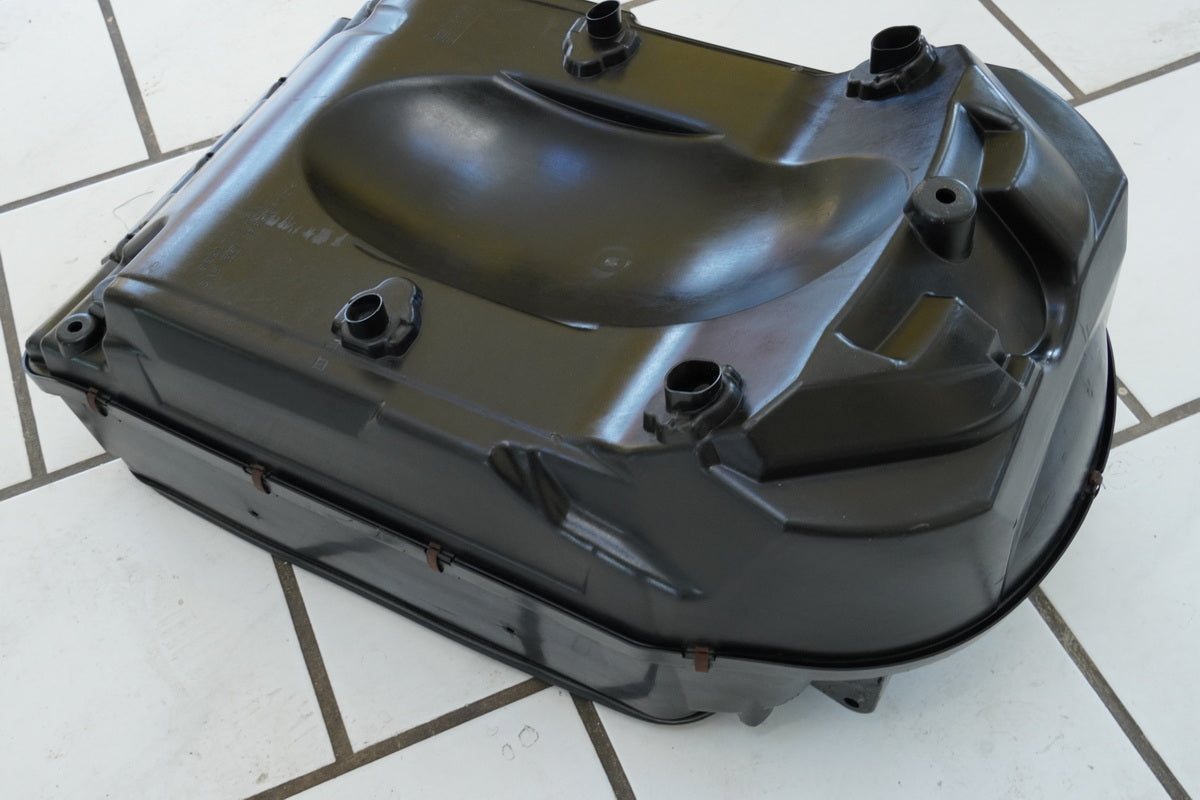 SUZUKI AN 400 WVAU BURGMAN Helmet Compartment Helmet Box Storage Compartment Tray Cover K1 K2
